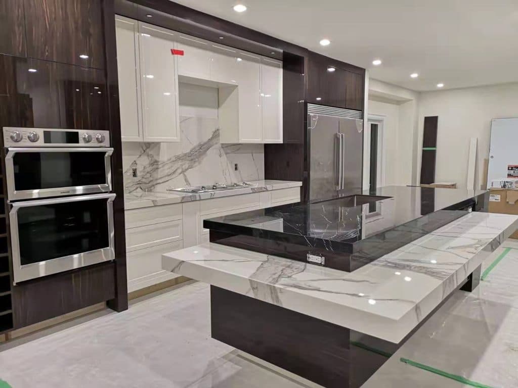 Contemporary Kitchen Gallery